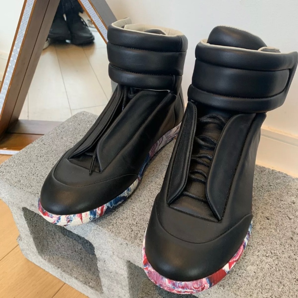 MAISON MARGIELA